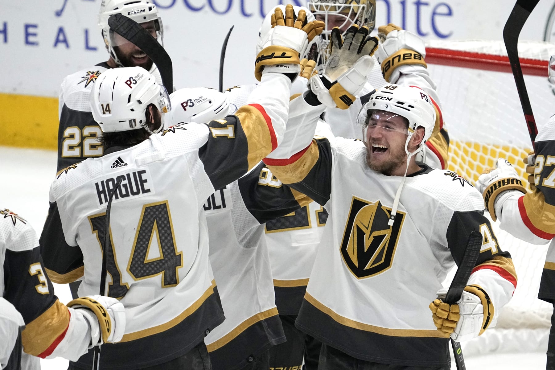 Colorado Avalanche's potent top line overwhelms Golden Knights