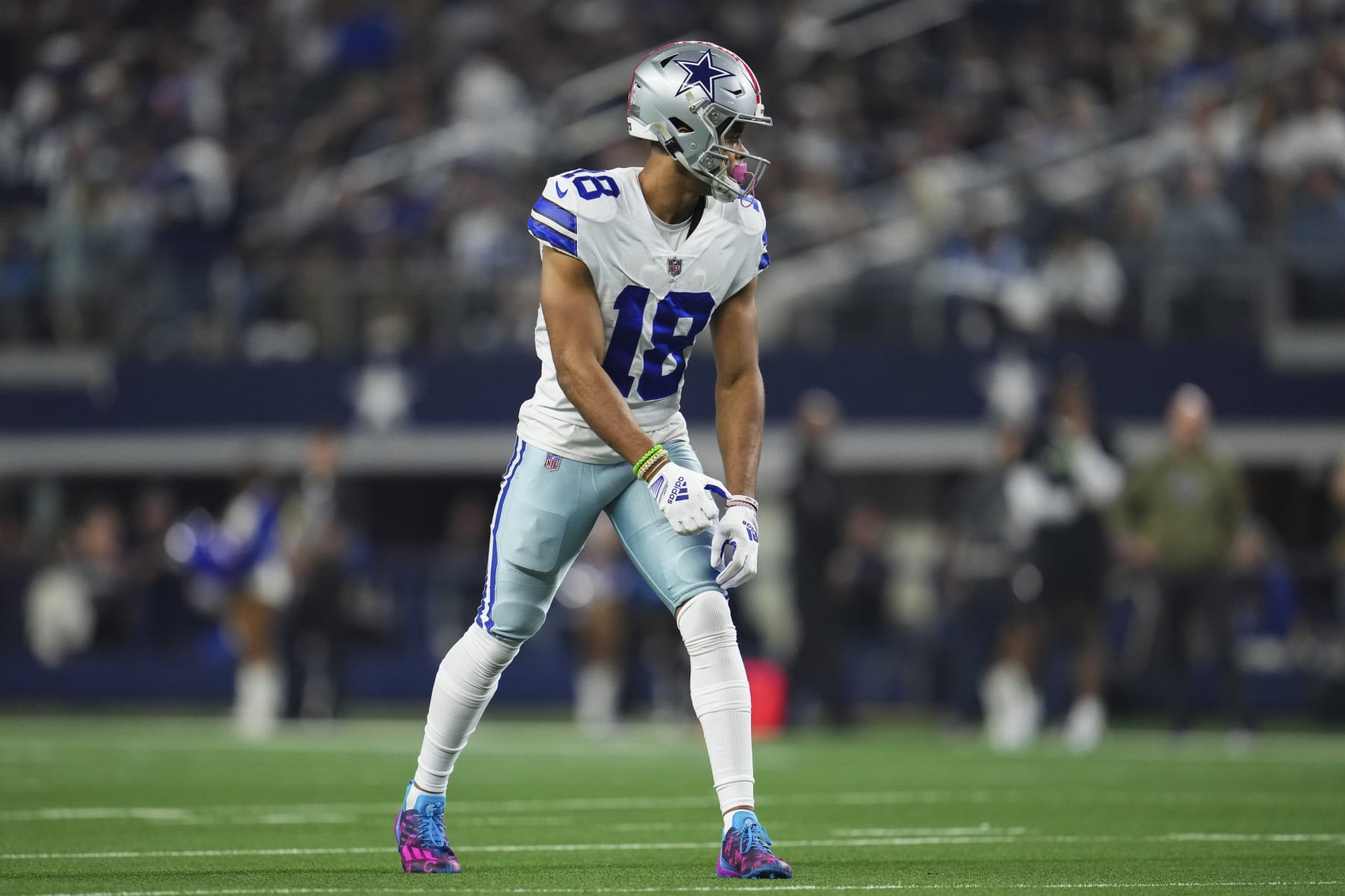 WR Lamb looks like leading man as playoffs loom for Cowboys