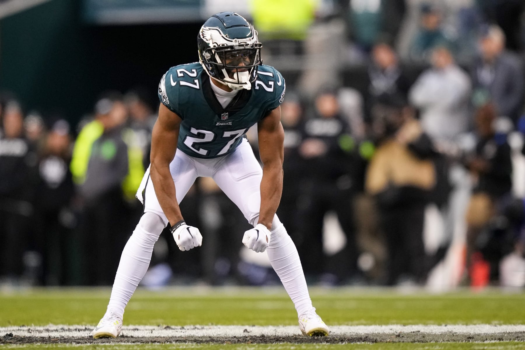 Eagles' Jordan Mailata belts out 'Isn't She Lovely' at wedding