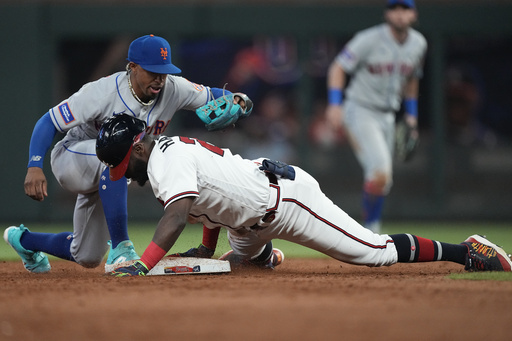 Braves complete sweep of Mets on Ozzie Albies walkoff, 13-10 - Battery Power