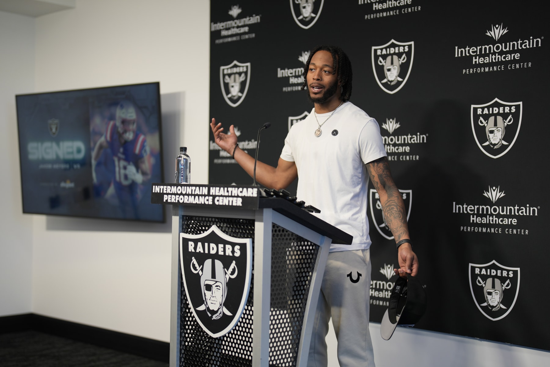 Raiders news: Bleacher Report sends two Las Vegas stars packing