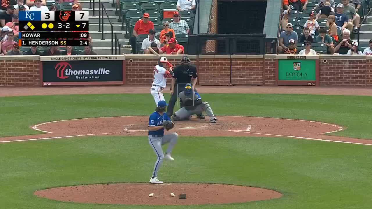 Orioles Beat Royals 11-3