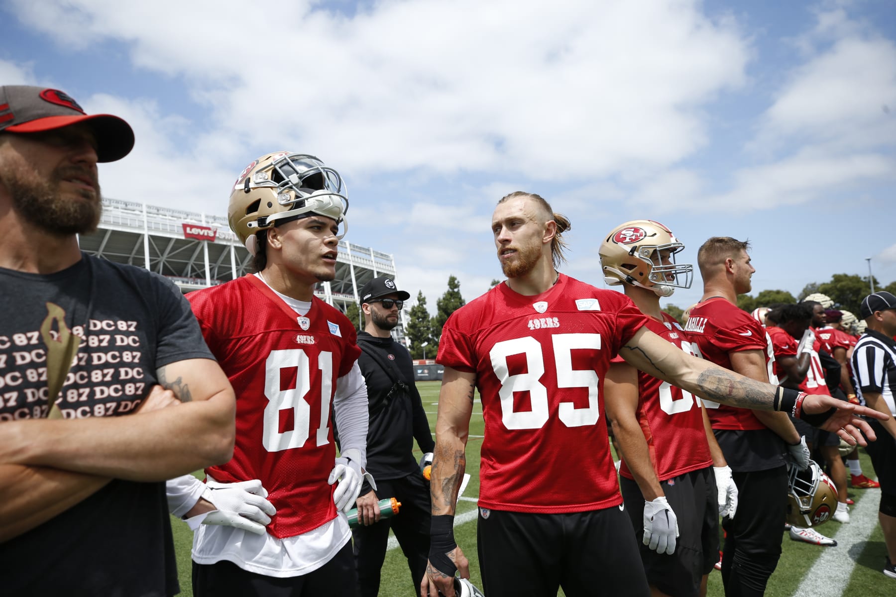 49ers: Offensive line issues could derail Lance's debut