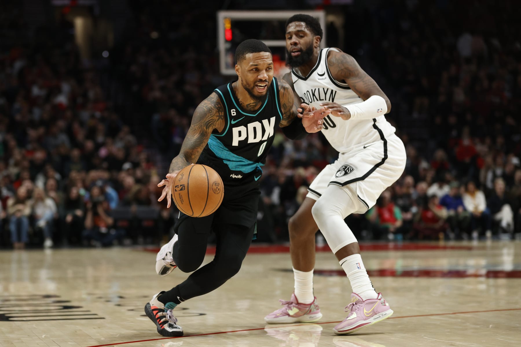 Blazers framework of a deal for Damian Lillard includes 3 to 4 first  rounders, expiring contracts, pick swaps, and more