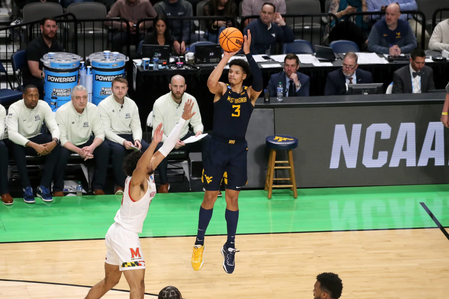 BIRMINGHAM, AL - MARCH 16: West Virginia Mountaineers forward Tre Mitchell (3) the 2023 NCAA Division I Men's Basketball Championship first round game between the Maryland Terrapins and the West Virginia Mountaineers on March 16, 2023 at Legacy Arena in Birmingham, Alabama. (Photo by Michael Wade/Icon Sportswire via Getty Images)