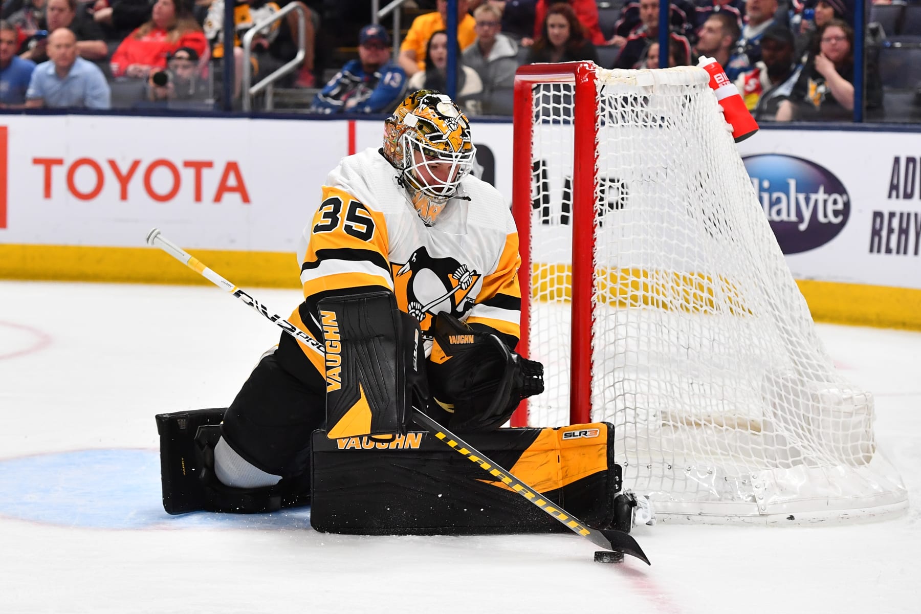 Penguins goalie Jarry eager to put injury woes behind him after signing a  5-year deal