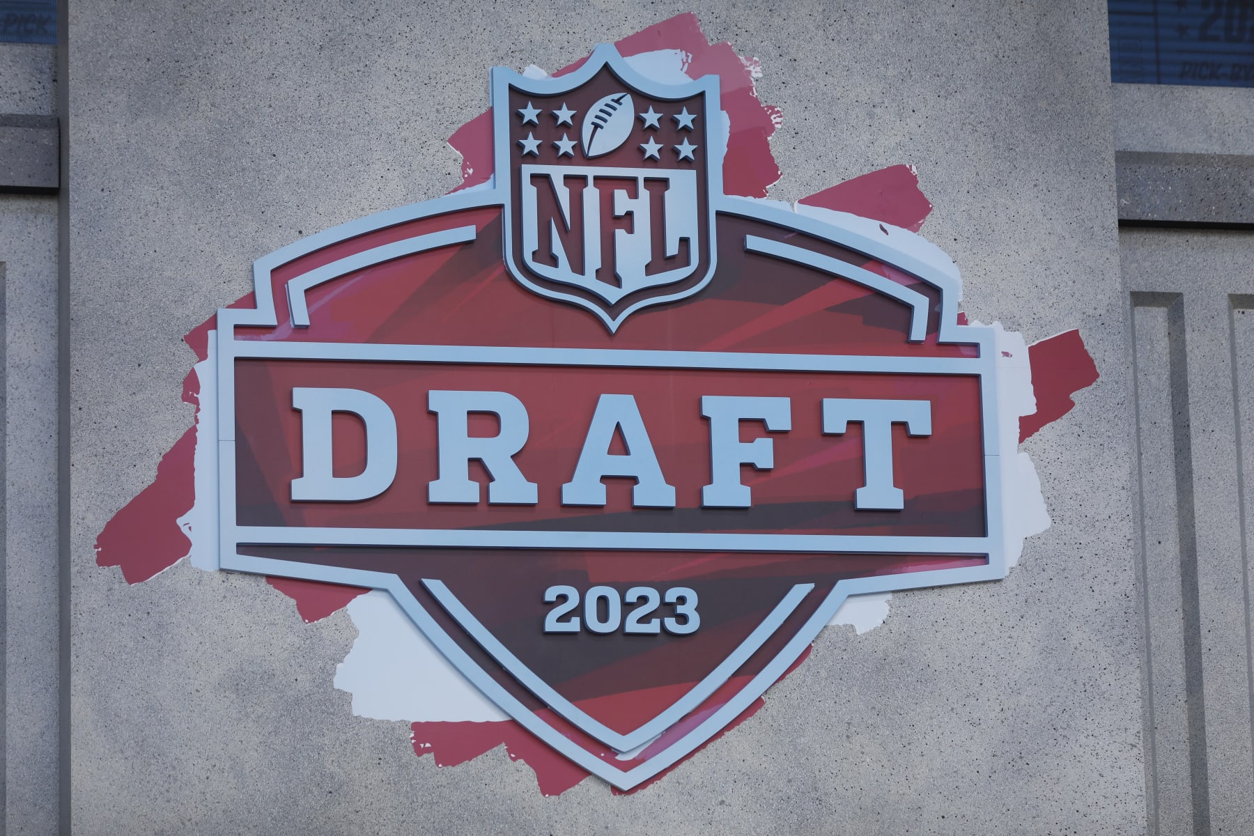 2022 NFL Draft: Exploring first-round trade scenarios using PFF's Mock Draft  Simulator, NFL Draft