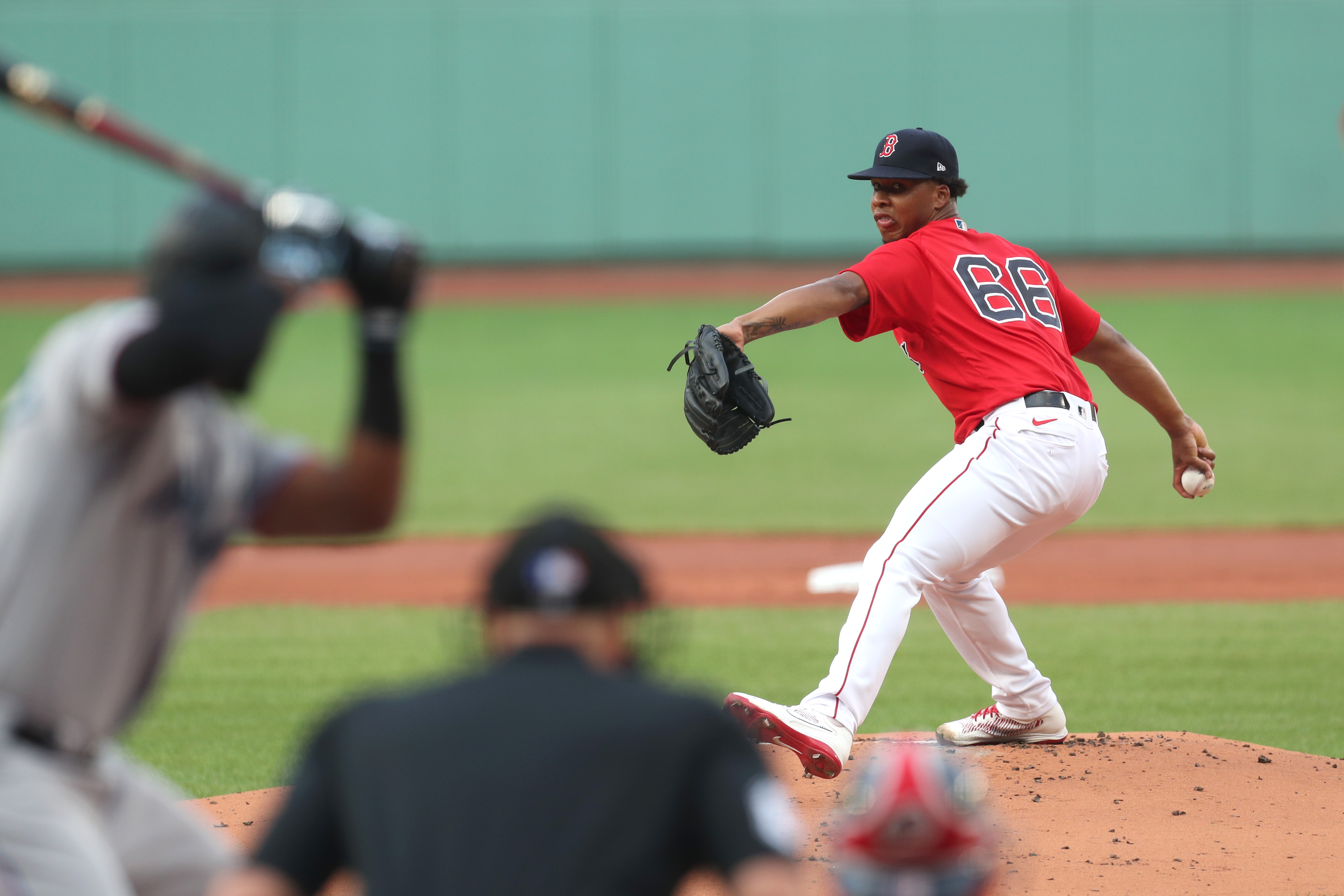 Red Sox place Whitlock on IL; Paxton goes on paternity list
