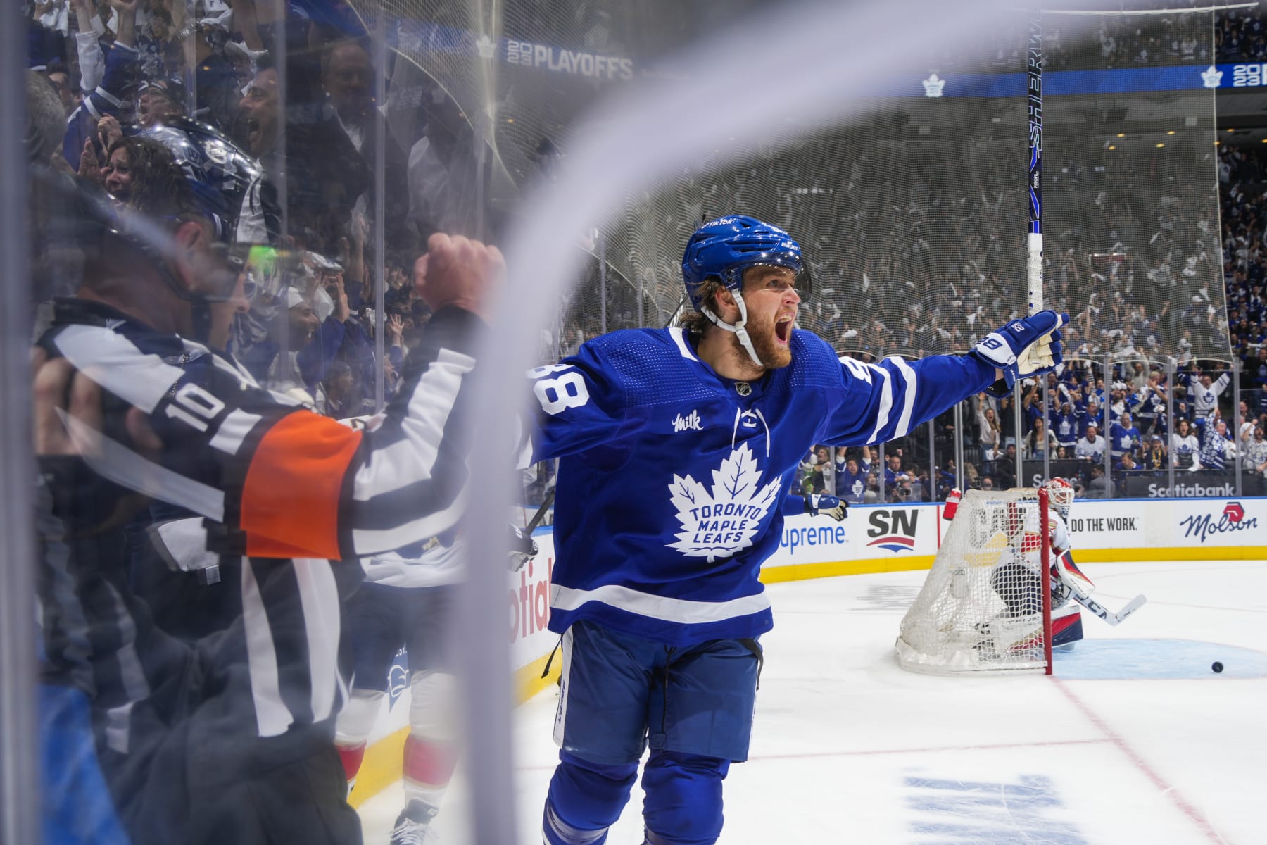 TORONTO, ON - MAY 12: William Nylander #88 of the Toronto Maple Leafs celebrates his goal against the Florida Panthers during the third period in Game Five of the Second Round of the 2023 Stanley Cup Playoffs at the Scotiabank Arena on May 12, 2023 in Toronto, Ontario, Canada. (Photo by Mark Blinch/NHLI via Getty Images)
