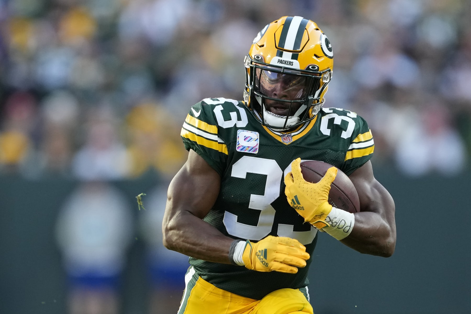 Packers RB Aaron Jones advances to World Cornhole Championship