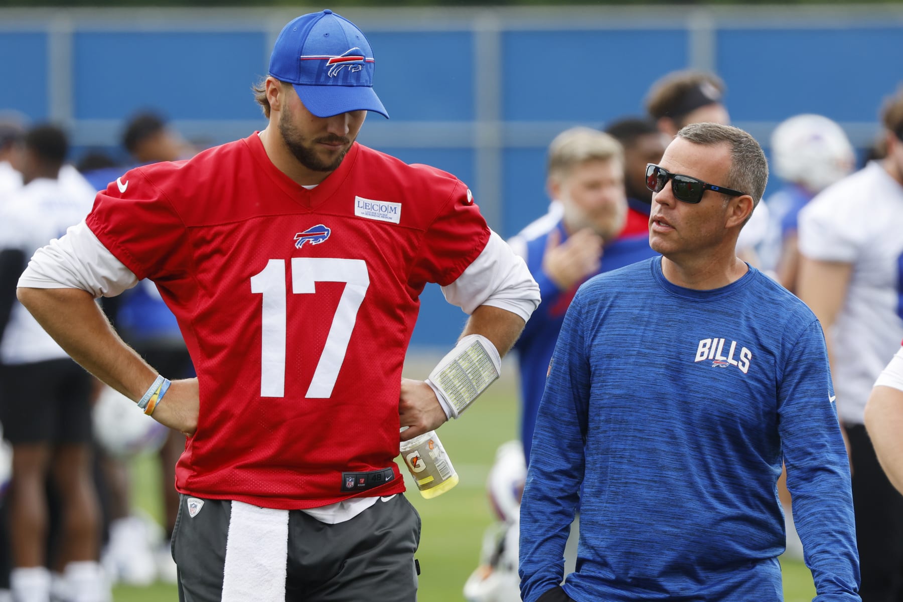 Buffalo Bills 53-man roster tracker 2022: News, reports, rumors, trades,  more 