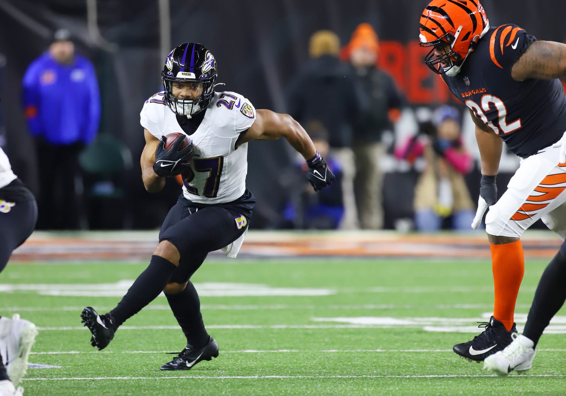 Browns' Myles Garrett in a walking boot following loss to Ravens, gives  positive update - A to Z Sports