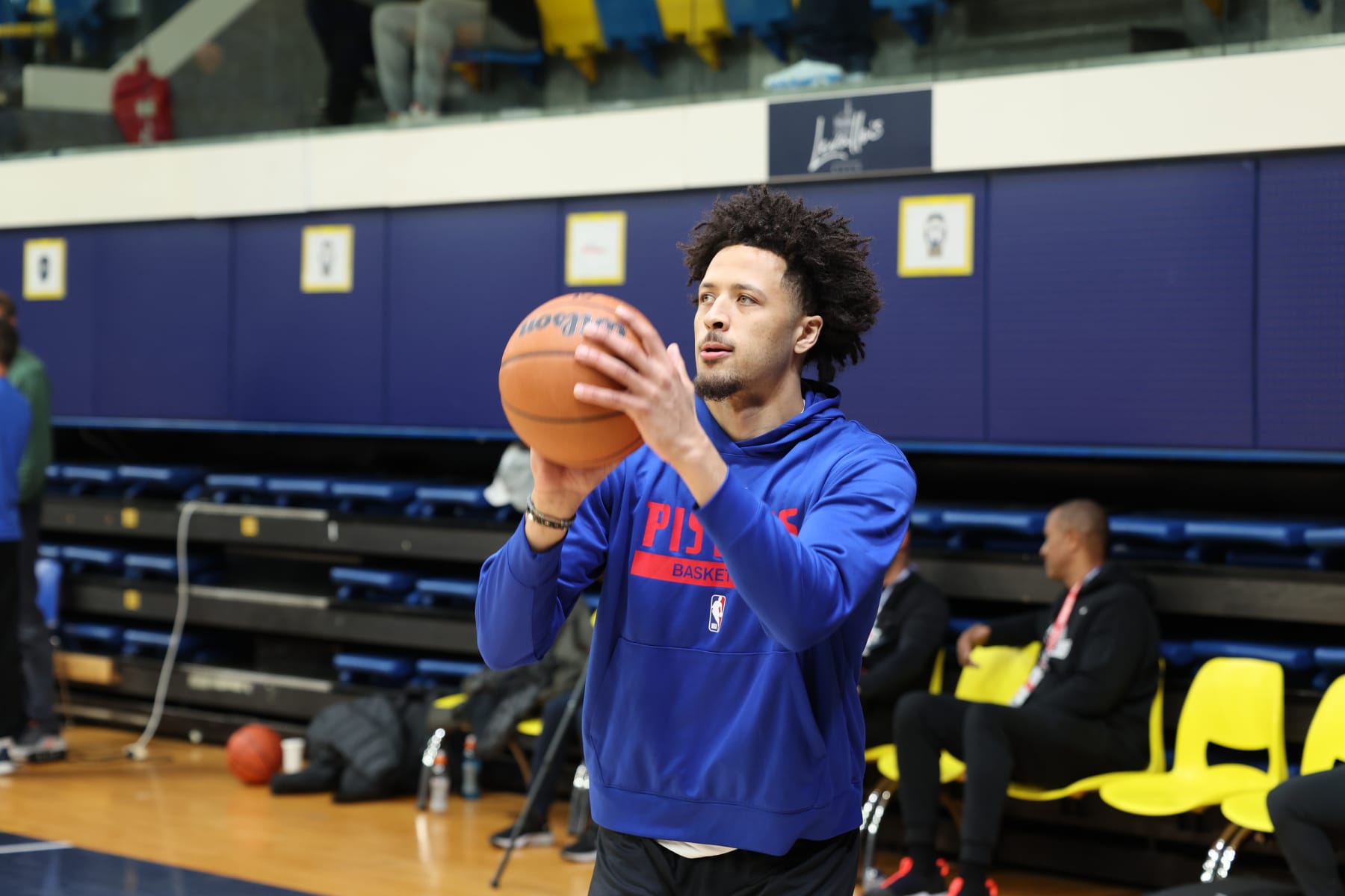 PARIS, FRANCE - JANUARY 18: Cade Cunningham of the Detroit Pistons shoots during practice at the Palais des sports Marcel-Cerdan on January 18, 2023 in Paris, France. NOTE TO USER: User expressly acknowledges and agrees that, by downloading and/or using this Photograph, user is consenting to the terms and conditions of the Getty Images License Agreement. Mandatory Copyright Notice: Copyright 2023 NBAE (Photo by Jeff Haynes/NBAE via Getty Images)