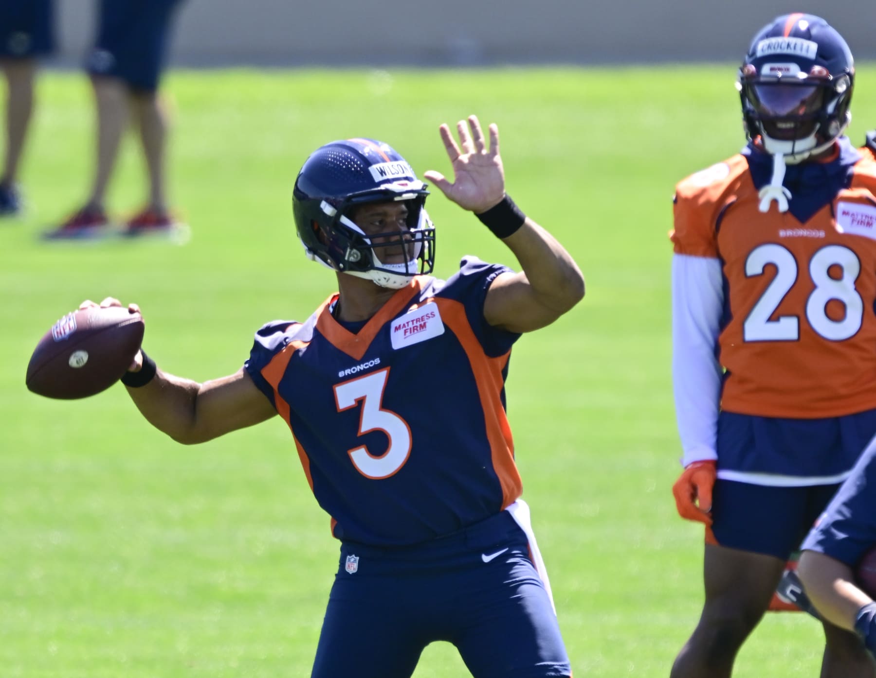 Denver Broncos Training Camp: Russell Wilson, Broncos offense turn