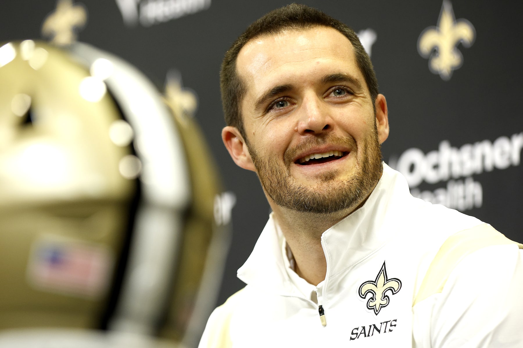 NEW ORLEANS, LOUISIANA - MARCH 11: Quarterback Derek Carr of the New Orleans Saints speaks to members of the media after signing a four-year contract with the Saints at New Orleans Saints Indoor Practice Facility on March 11, 2023 in New Orleans, Louisiana. (Photo by Sean Gardner/Getty Images)