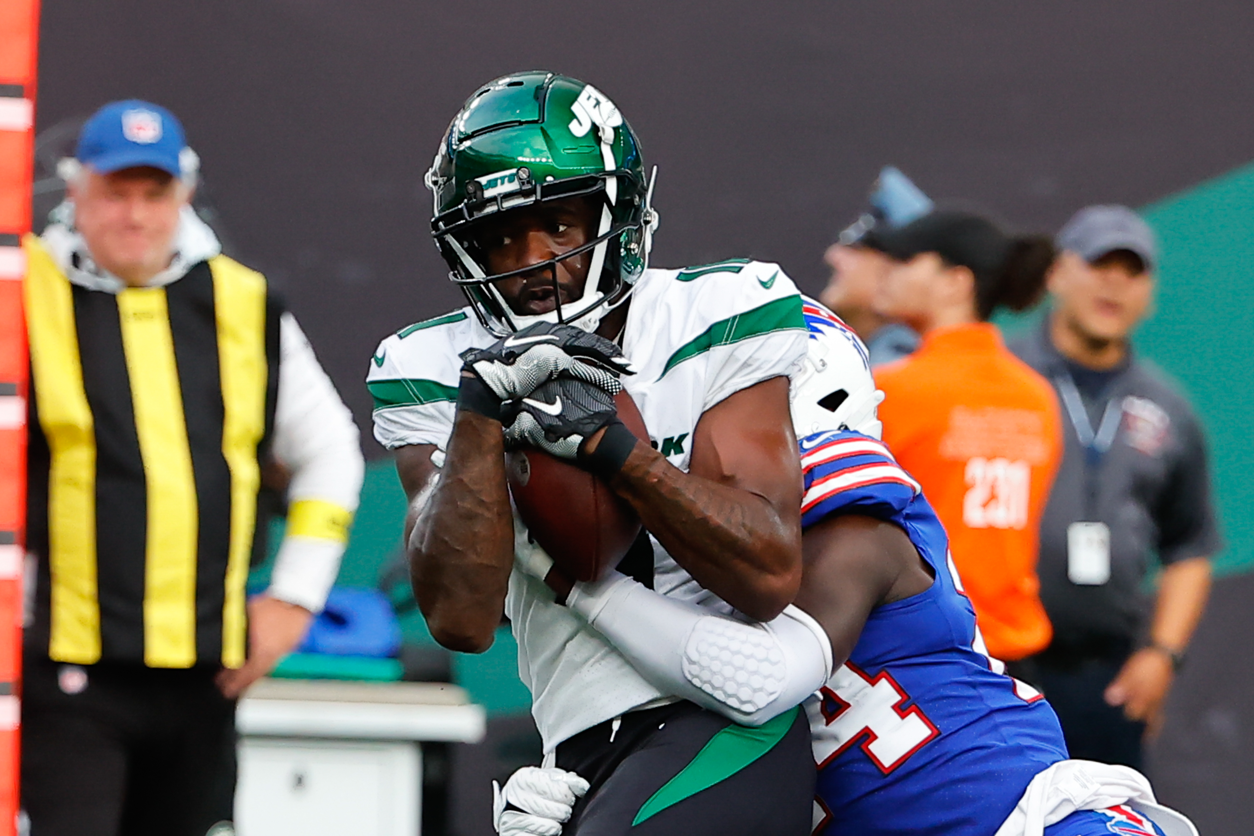 Jets WR Denzel Mims will be active Sunday vs. Titans