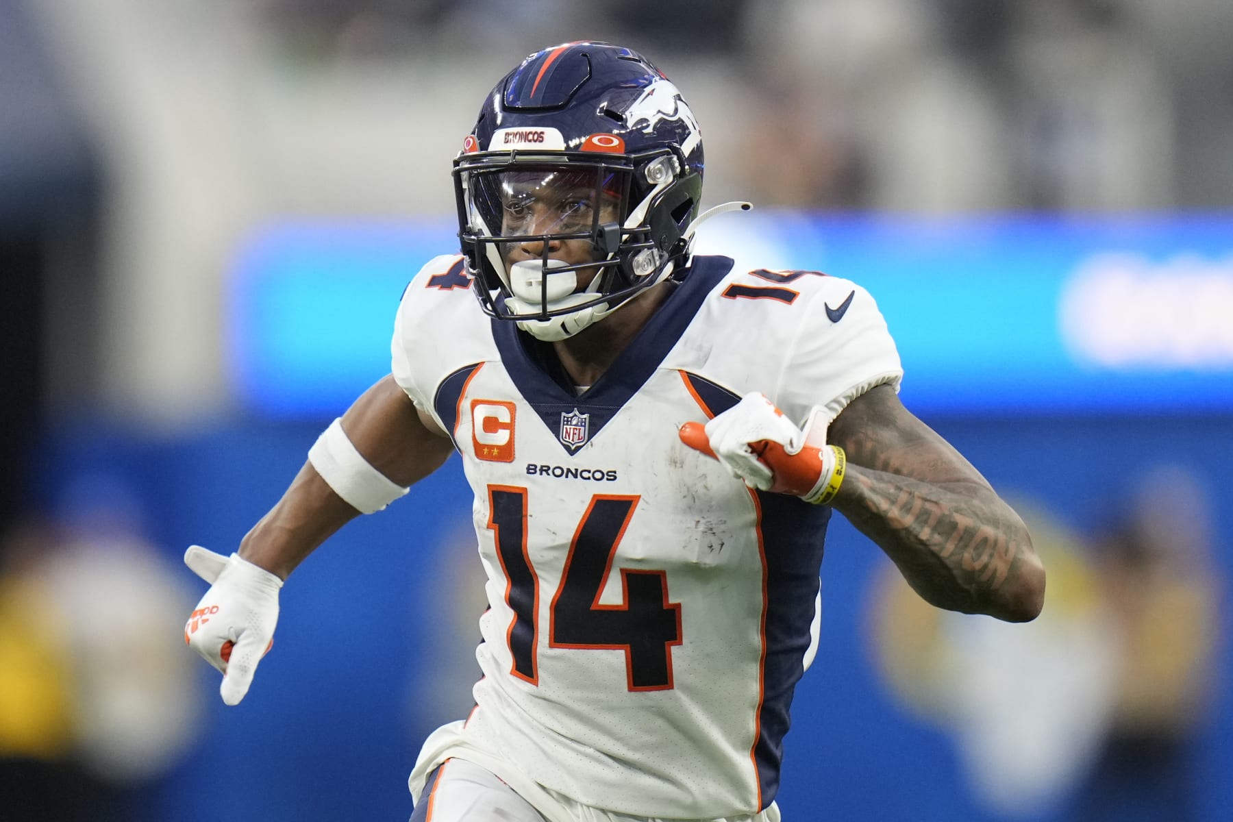 Broncos second-round WR Marvin Mims, Jr. signs rookie contract