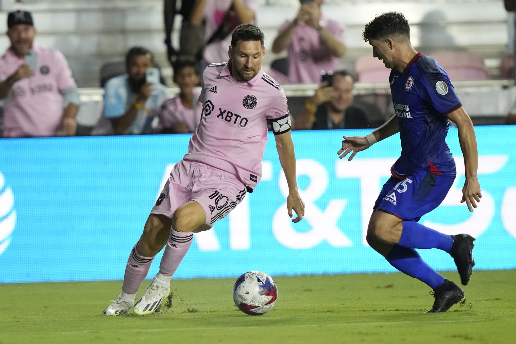 Lionel Messi scores during his Inter Miami debut against Cruz Azul