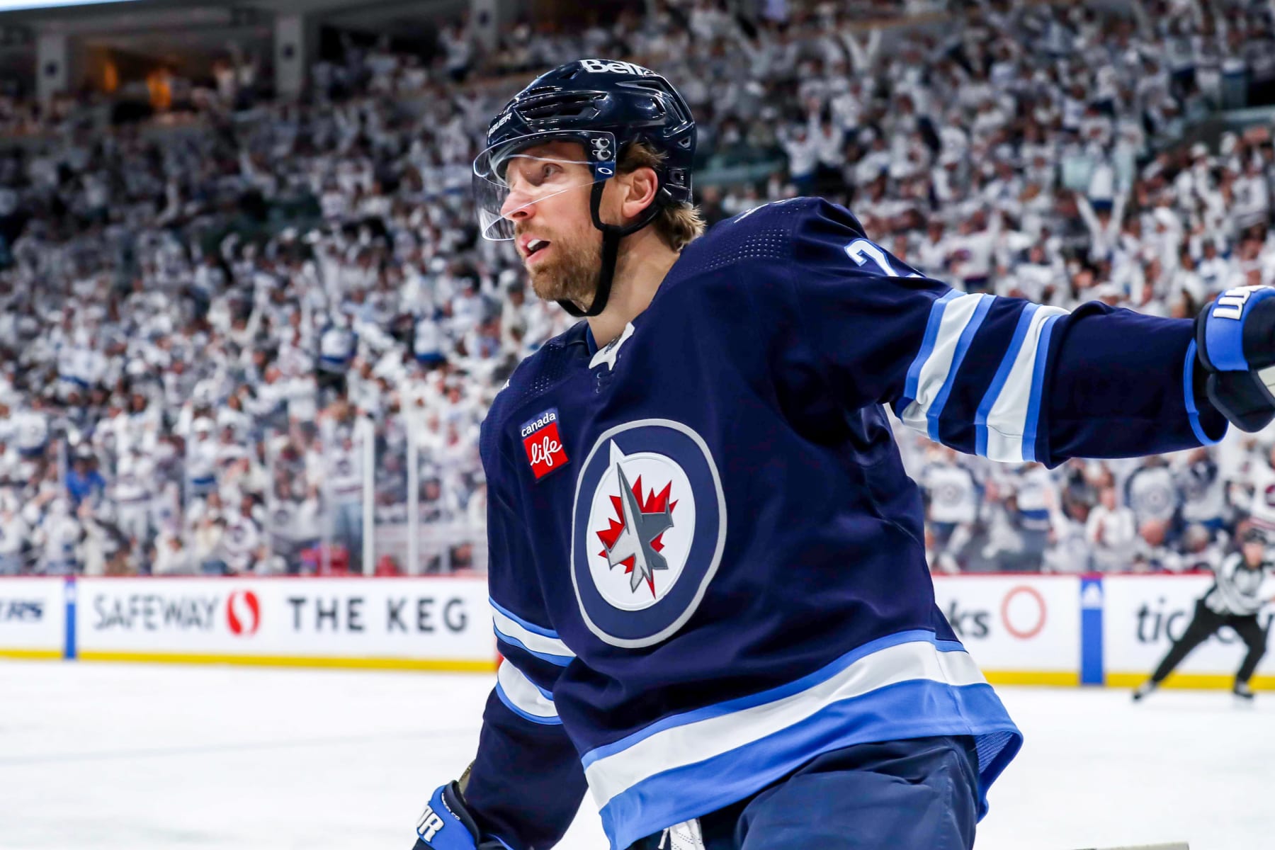 Jets Blake Wheeler Photos and Premium High Res Pictures - Getty Images
