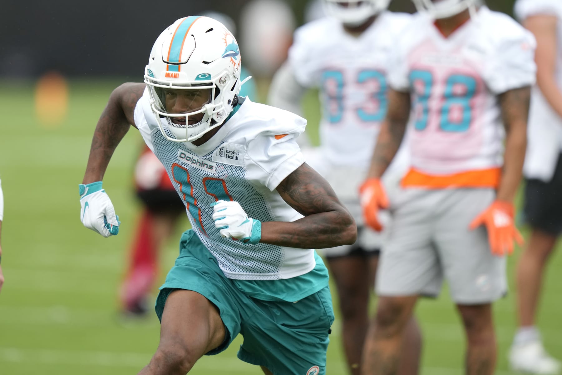 Los Angeles Rams trade targets to consider from Miami Dolphins 2019