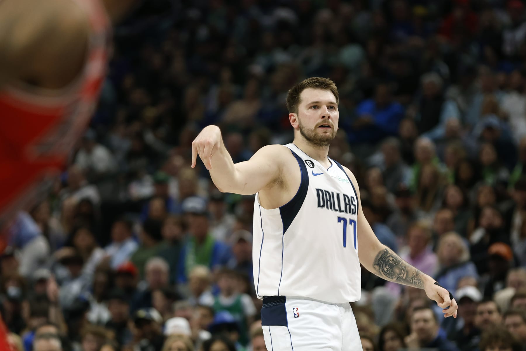Luka Dončić Rumors: Mavericks Talked to PG About Decreasing Preferred  Playing Weight