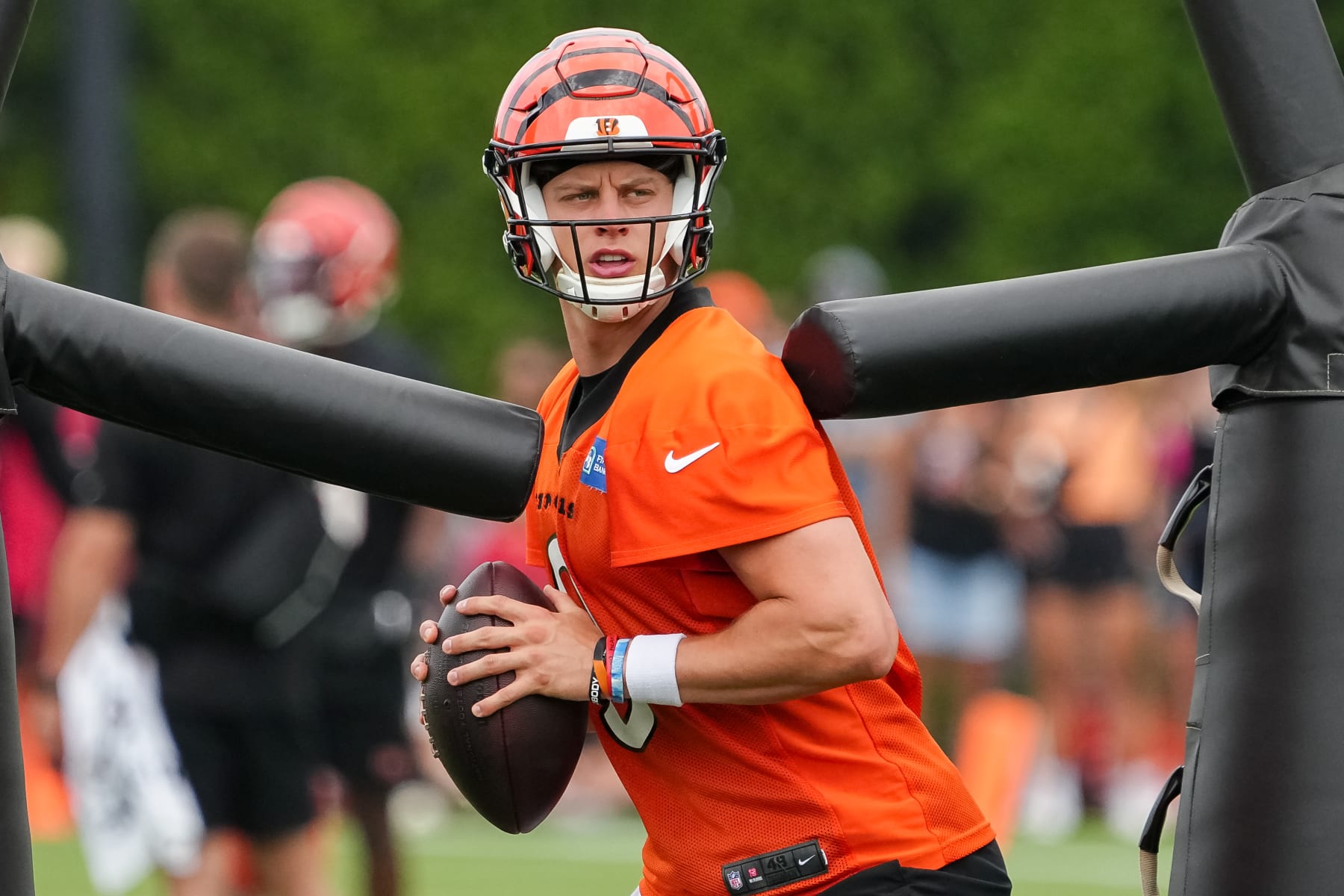 Joe Burrow injury update: Bengals QB will start in Week 3 Monday Night  Football, per report - DraftKings Network