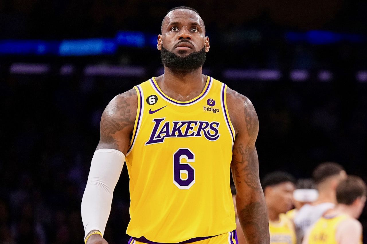 Lakers News: Pundit Predicts Whether Or Not LA Will Retire LeBron James'  Jersey - All Lakers