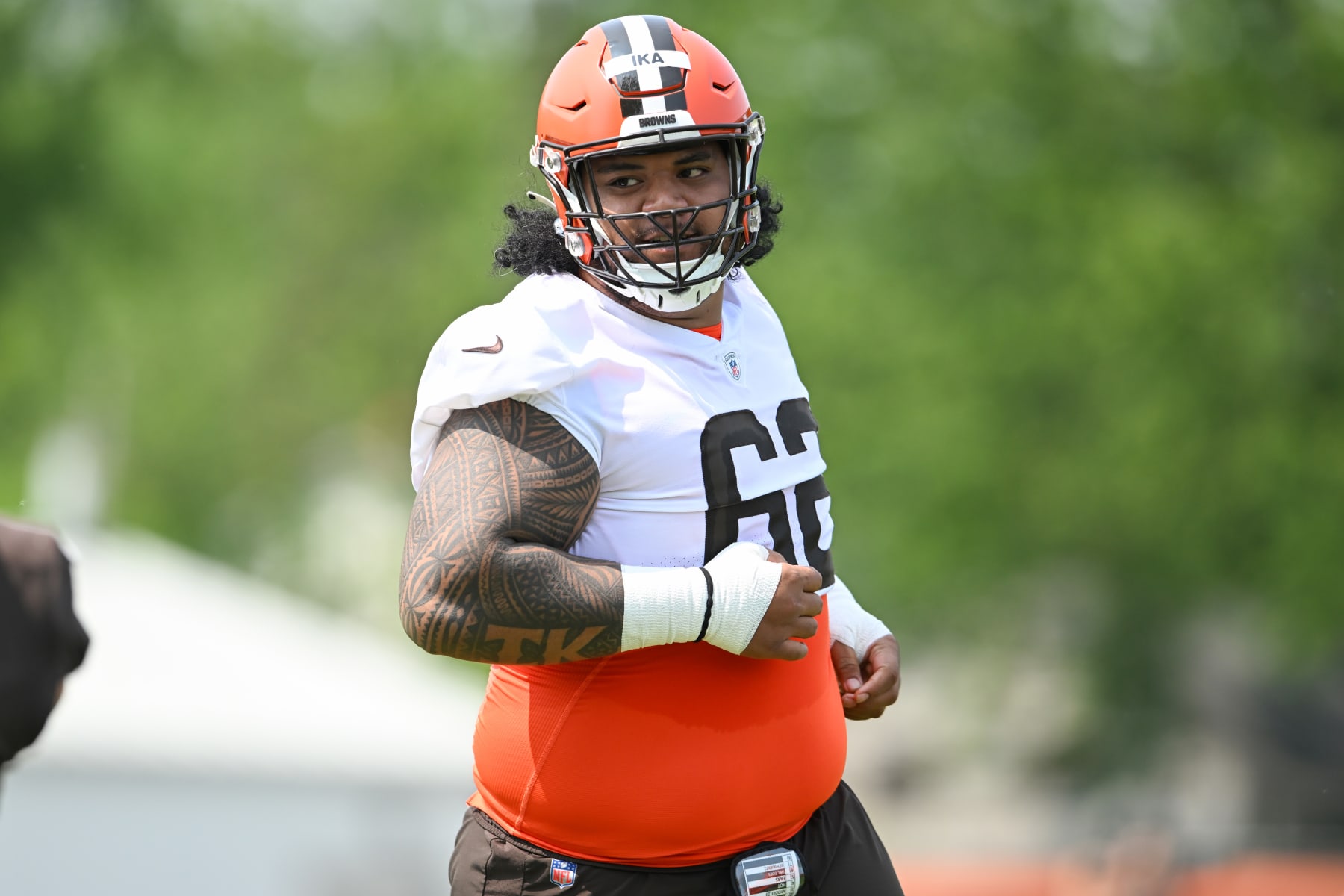 Cleveland Browns wide receiver Cedric Tillman (89) runs up the field during  an NFL pre-season football game against the Washington Commanders, Friday,  Aug. 11, 2023, in Cleveland. (AP Photo/Kirk Irwin Stock Photo 