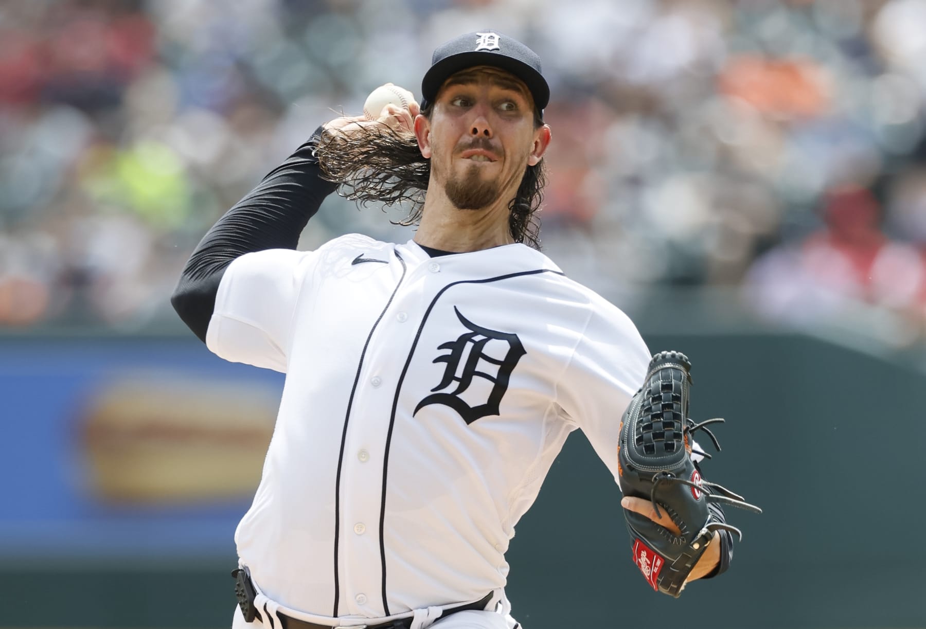 DETROIT, MI - JULY 27:  Michael Lorenzen #21 of the Detroit Tigers pitches against the Los Angeles Angels during the second inning of game one of a doubleheader at Comerica Park on July 27, 2023 in Detroit, Michigan. (Photo by Duane Burleson/Getty Images)