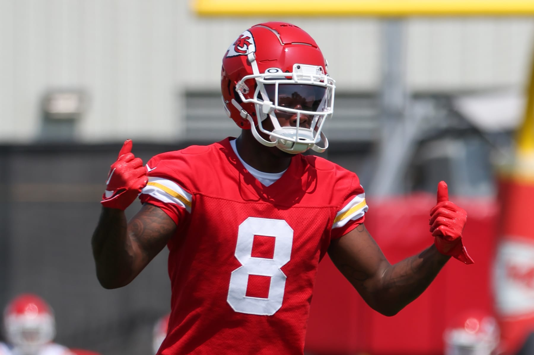 Chiefs WR struggles while another WR excels during training camp