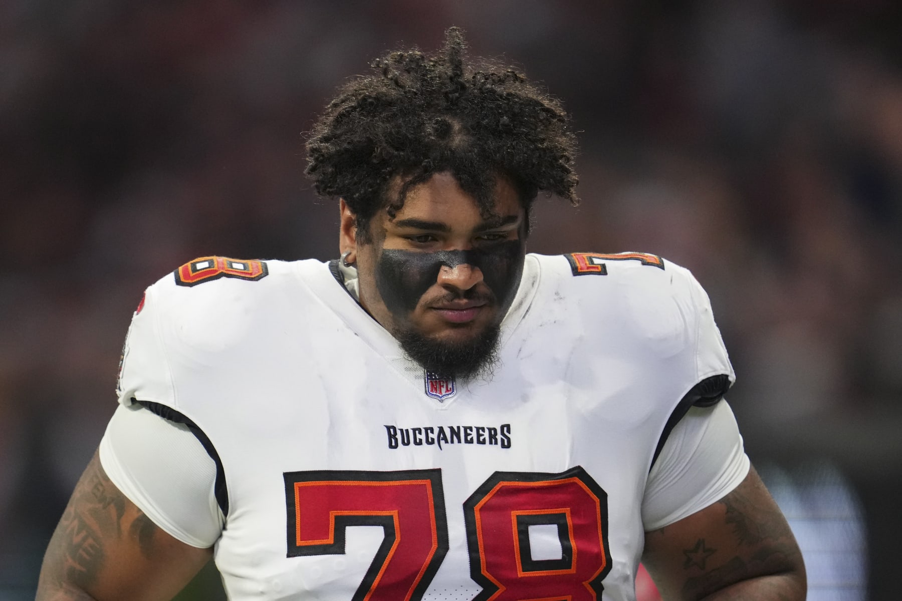 Bucs News: LT Tristan Wirfs talks position change, mental health