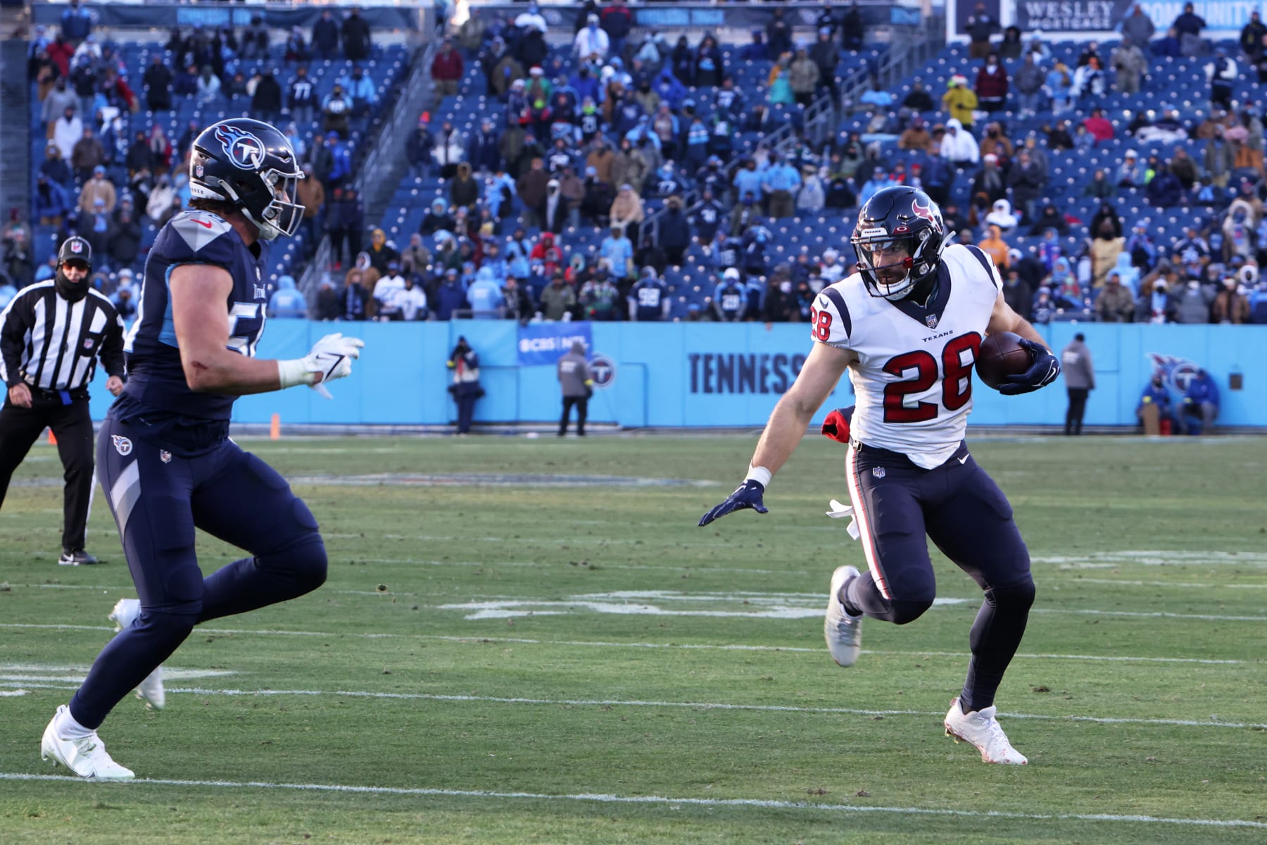 Patriots free agent target DeAndre Hopkins signing with Titans - The Boston  Globe