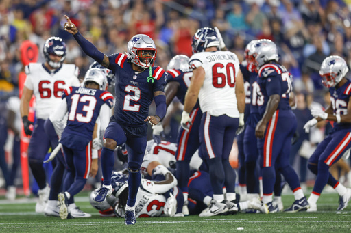 Malik Cunningham Scores In New England Patriots' Loss to Houston