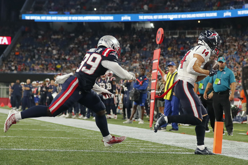 Live updates: Patriots lose 20-9 to Texans in preseason opener as offense  struggles