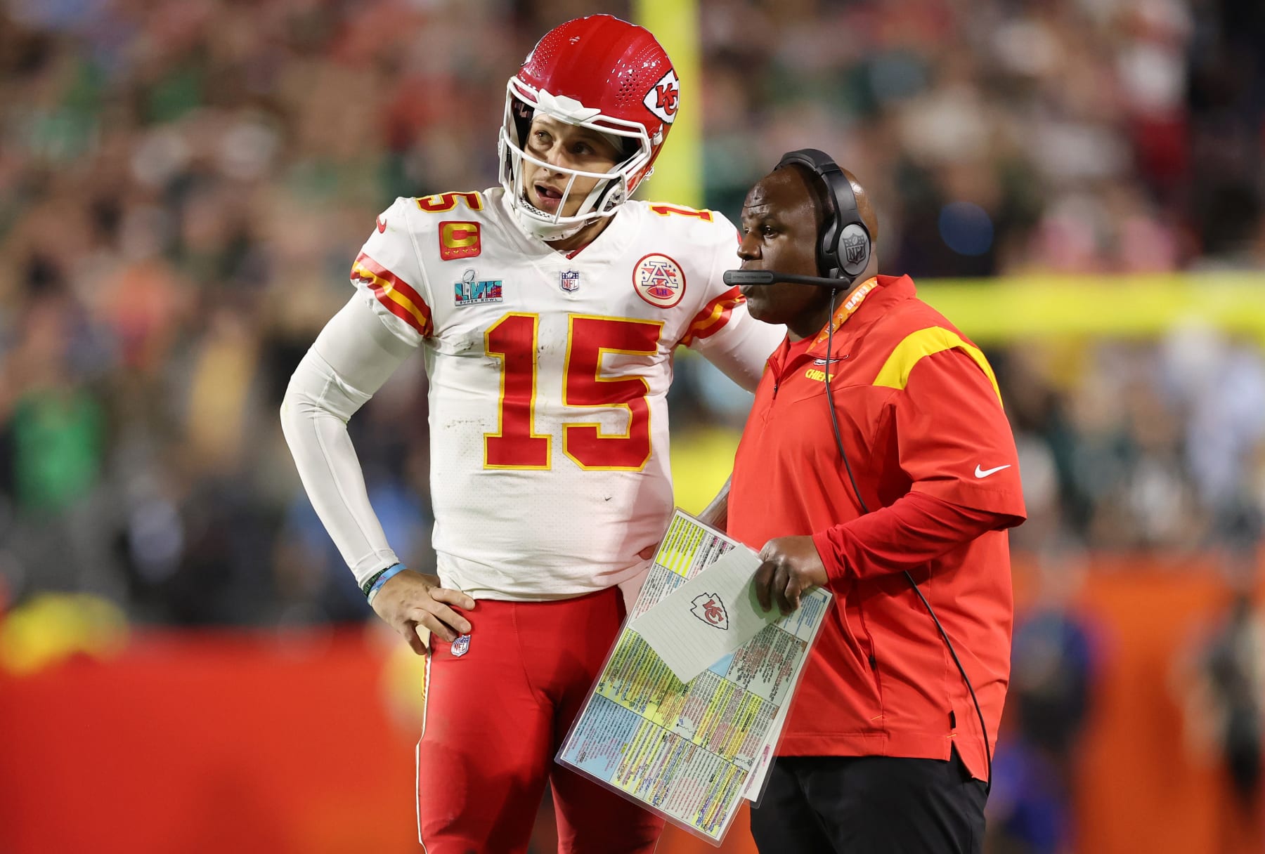 Patrick Mahomes Reacts To Eric Bieniemy Criticism - The Spun