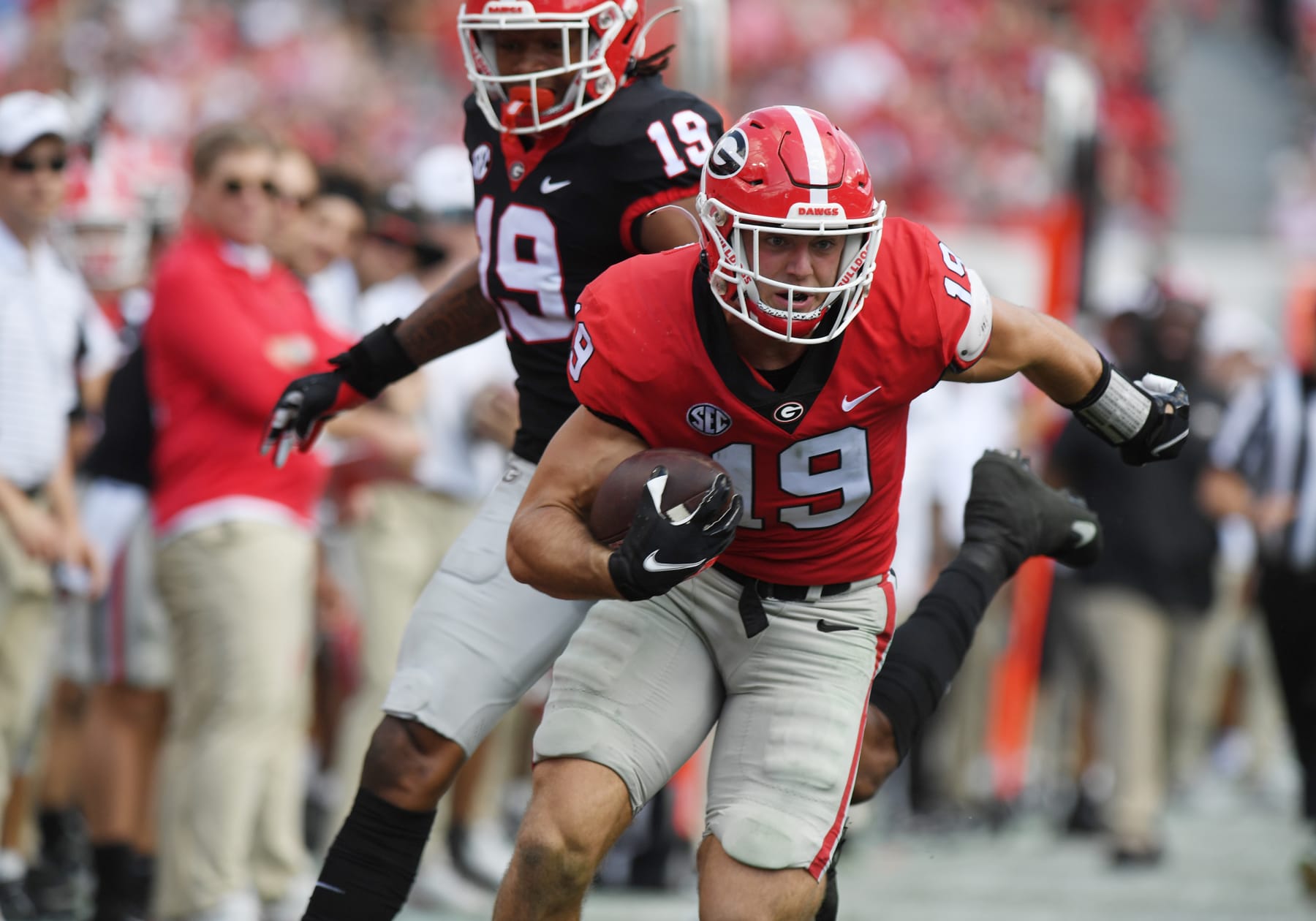 Wesley Named Semifinalist for Biletnikoff Award - Texas Tech Red