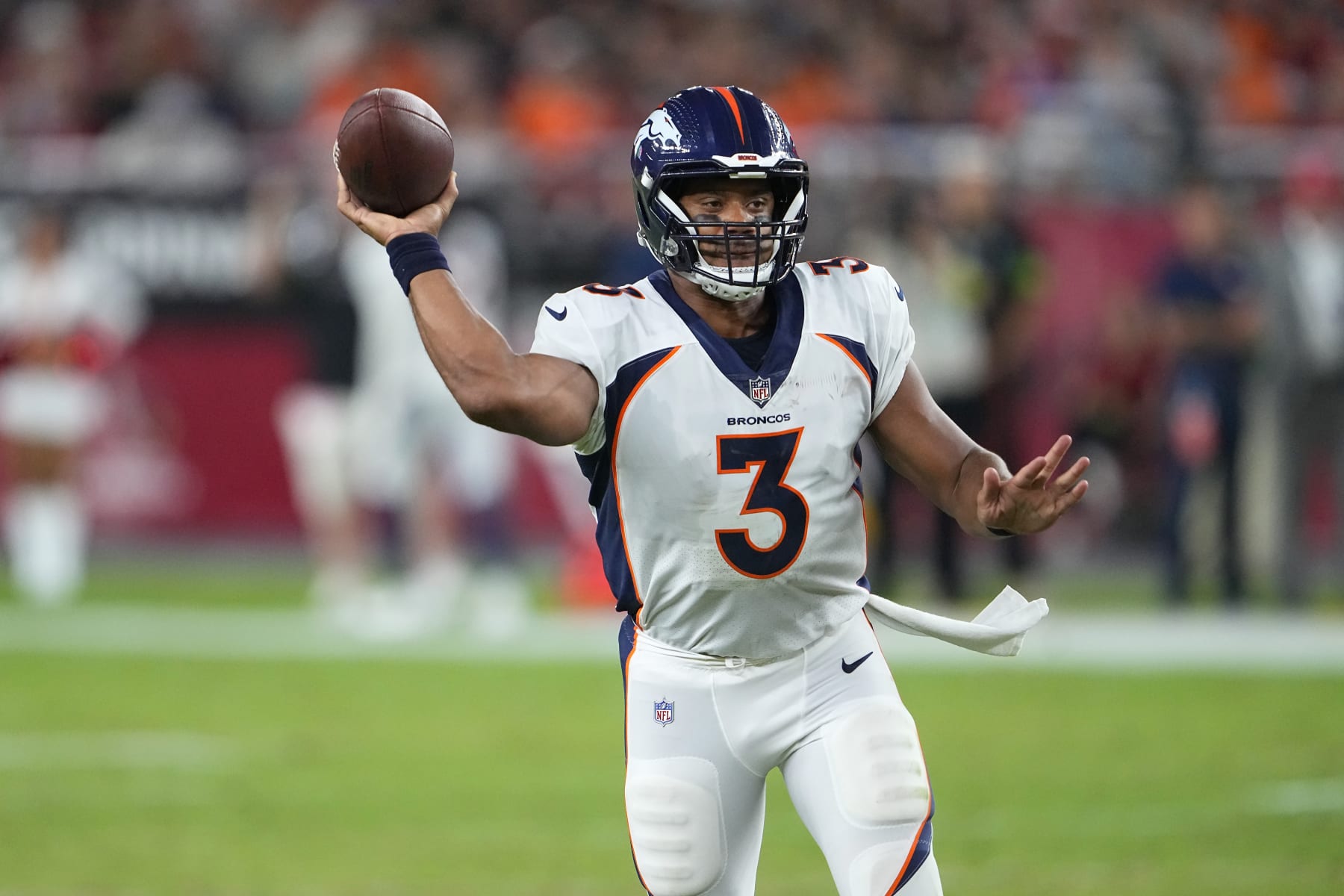 Broncos QB Russell Wilson up-and-down in preseason debut