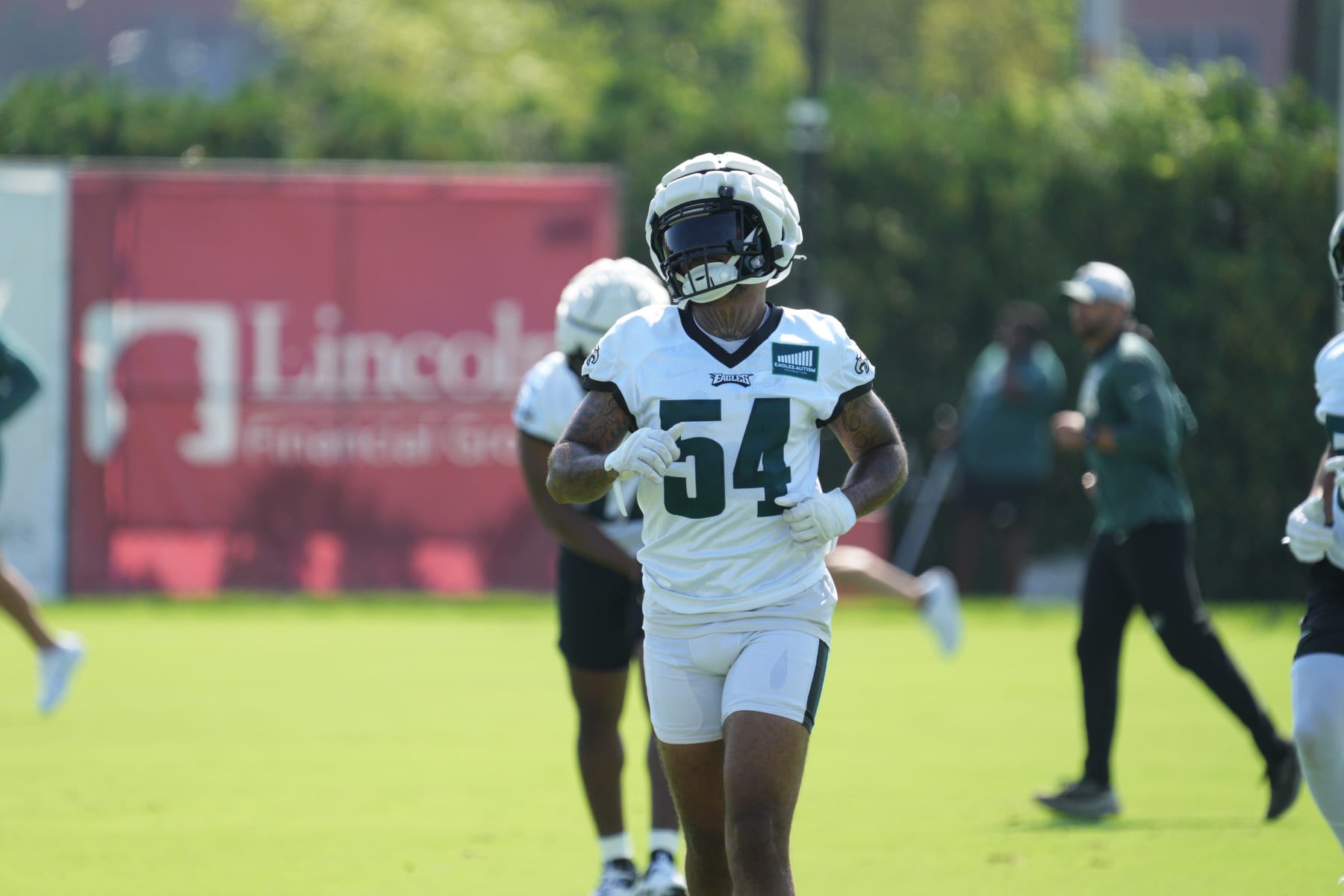 Eagles' special teamer Shaun Bradley (leg) out for season - National  Football Post