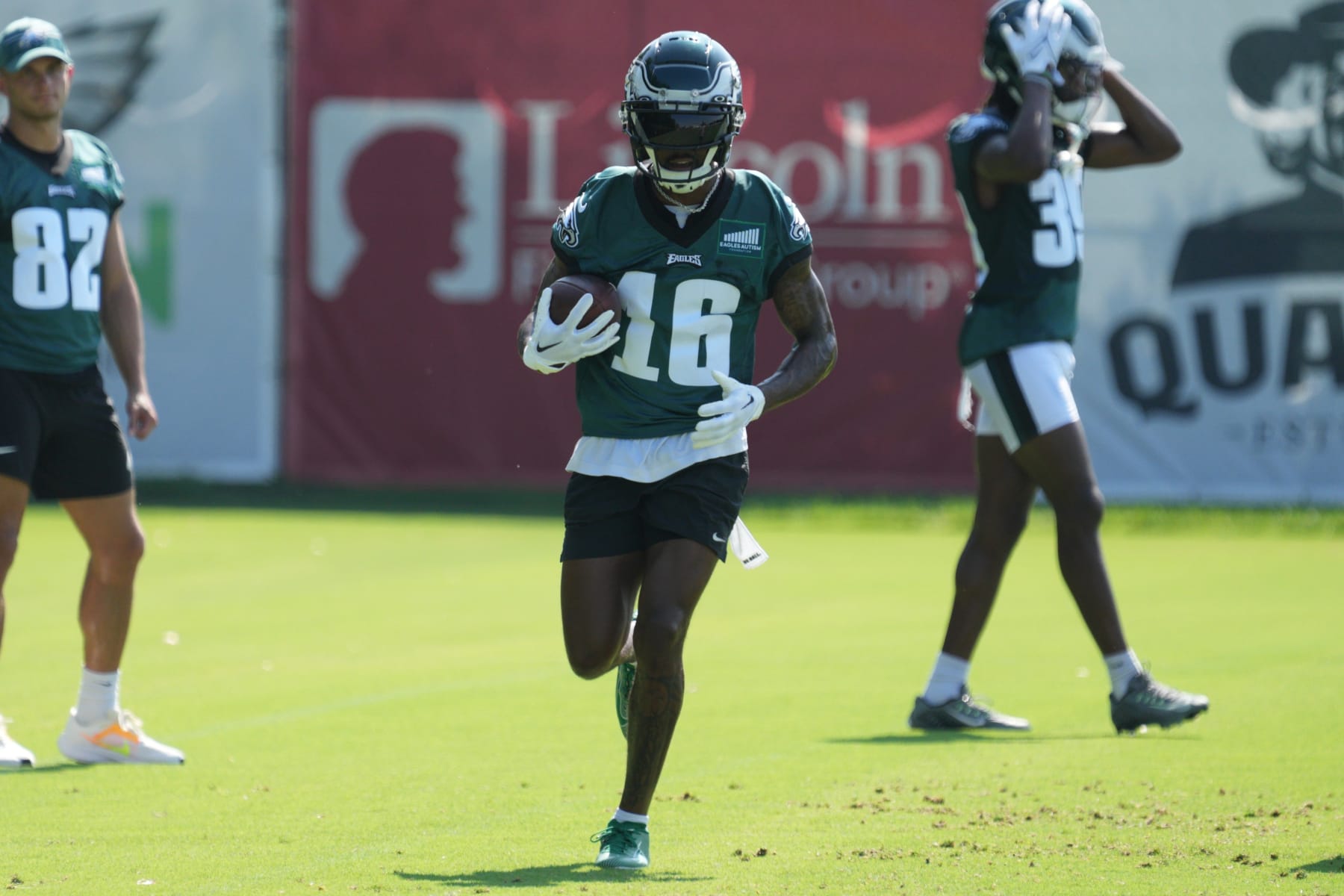 Philadelphia Eagles WR Depth Chart: Will Quez Watkins or Olamide