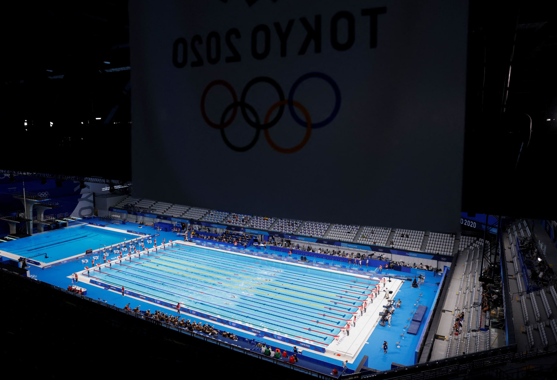Empty seats are pictured during a heat for the women's 800m freestyle swimming event during the Tokyo 2020 Olympic Games at the Tokyo Aquatics Centre in Tokyo on July 29, 2021. (Photo by Odd ANDERSEN / AFP) (Photo by ODD ANDERSEN/AFP via Getty Images)