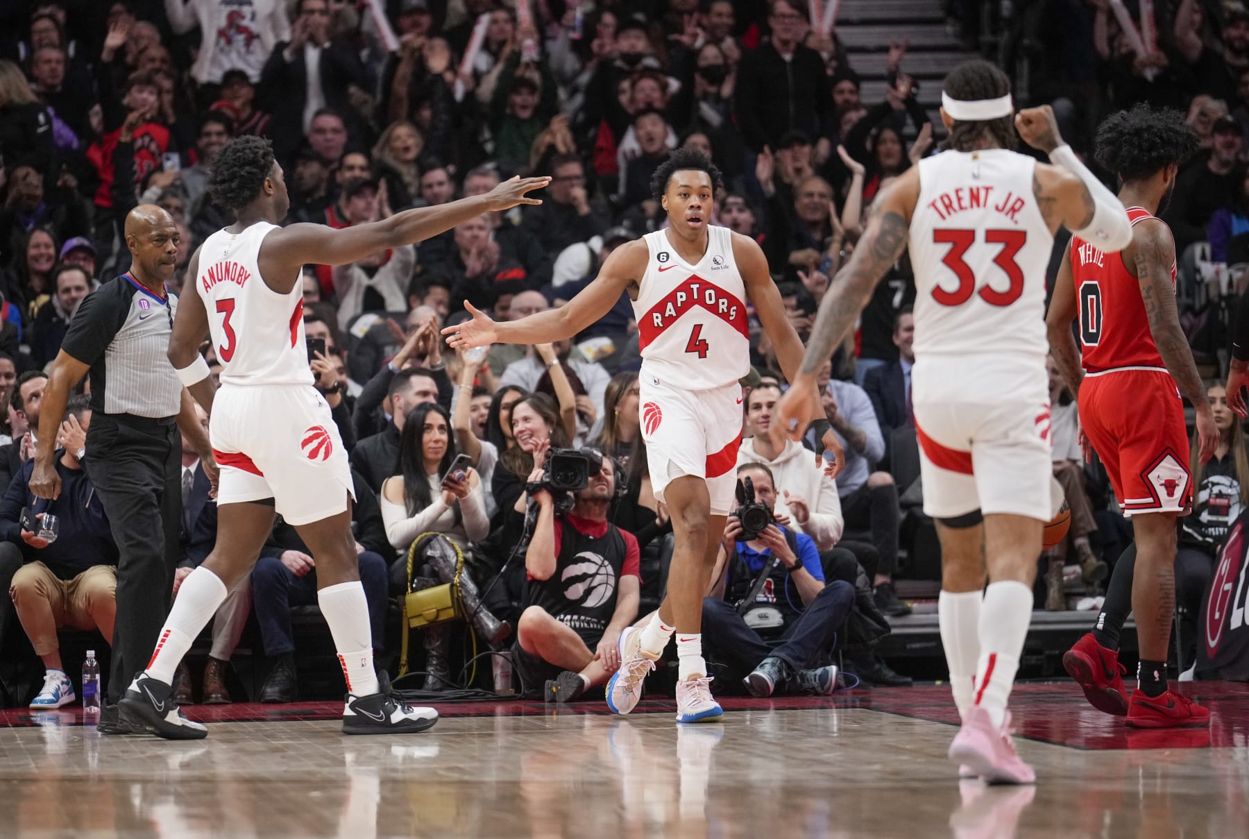 New Orleans Pelicans 2021 NBA Win Total Odds & Pick: Zion Williamson's  Durability Creates Question Mark