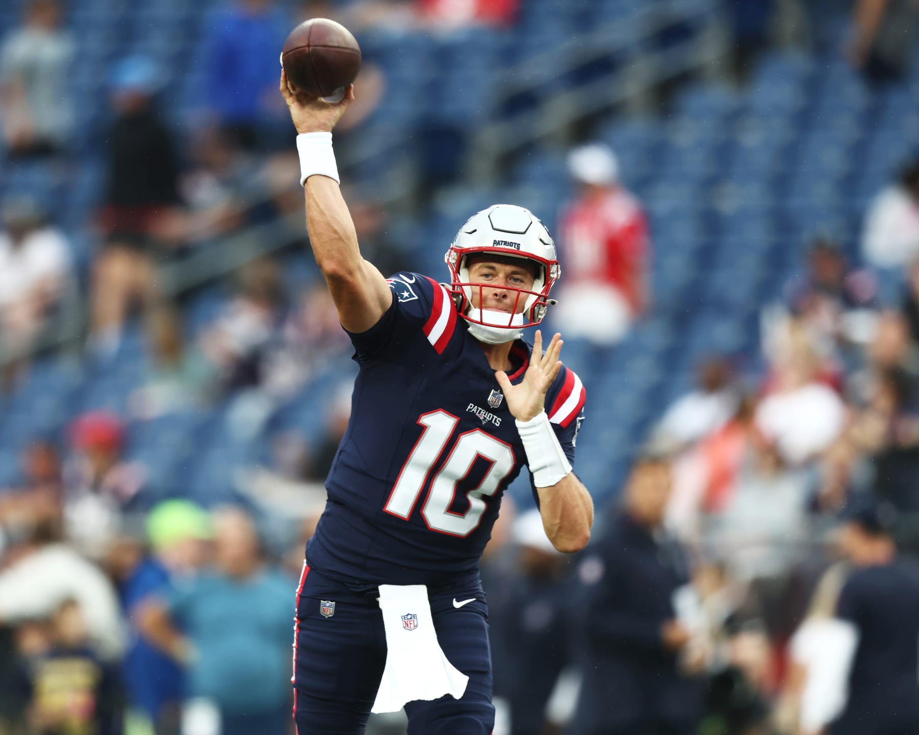 Why Patriots' Mac Jones has a leg up on other rookie quarterbacks