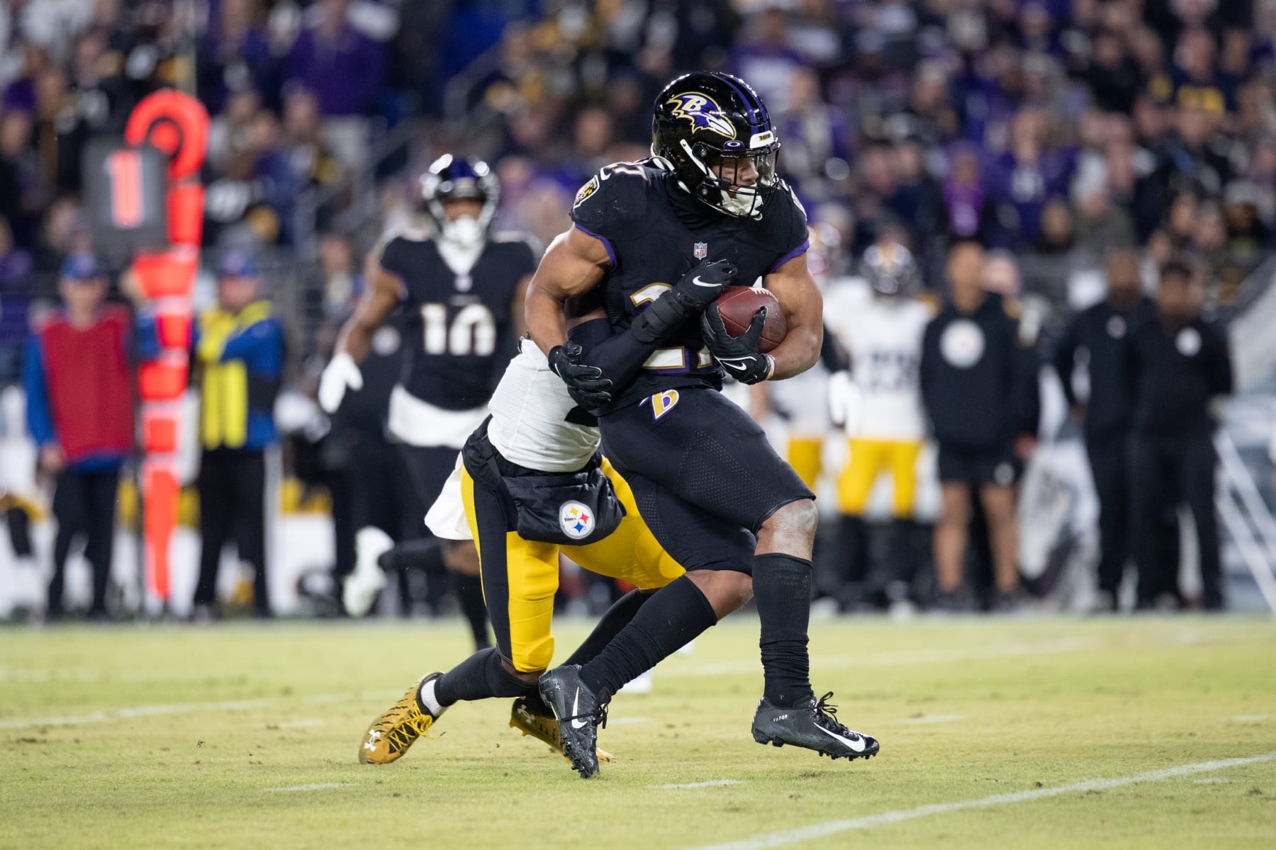 Fantasy Football 2023: Two Rookie RB Sleepers to Draft - BVM Sports