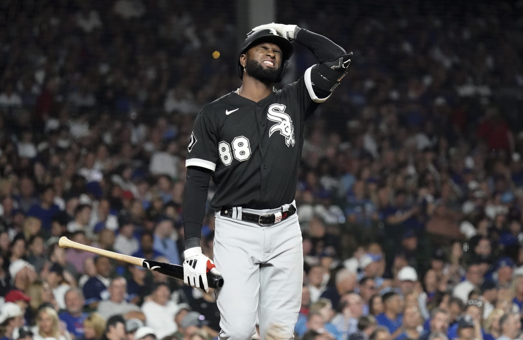 Xzavion Curry Saves The Guardians Again Despite Loss To Red Sox - Sports  Illustrated Cleveland Guardians News, Analysis and More