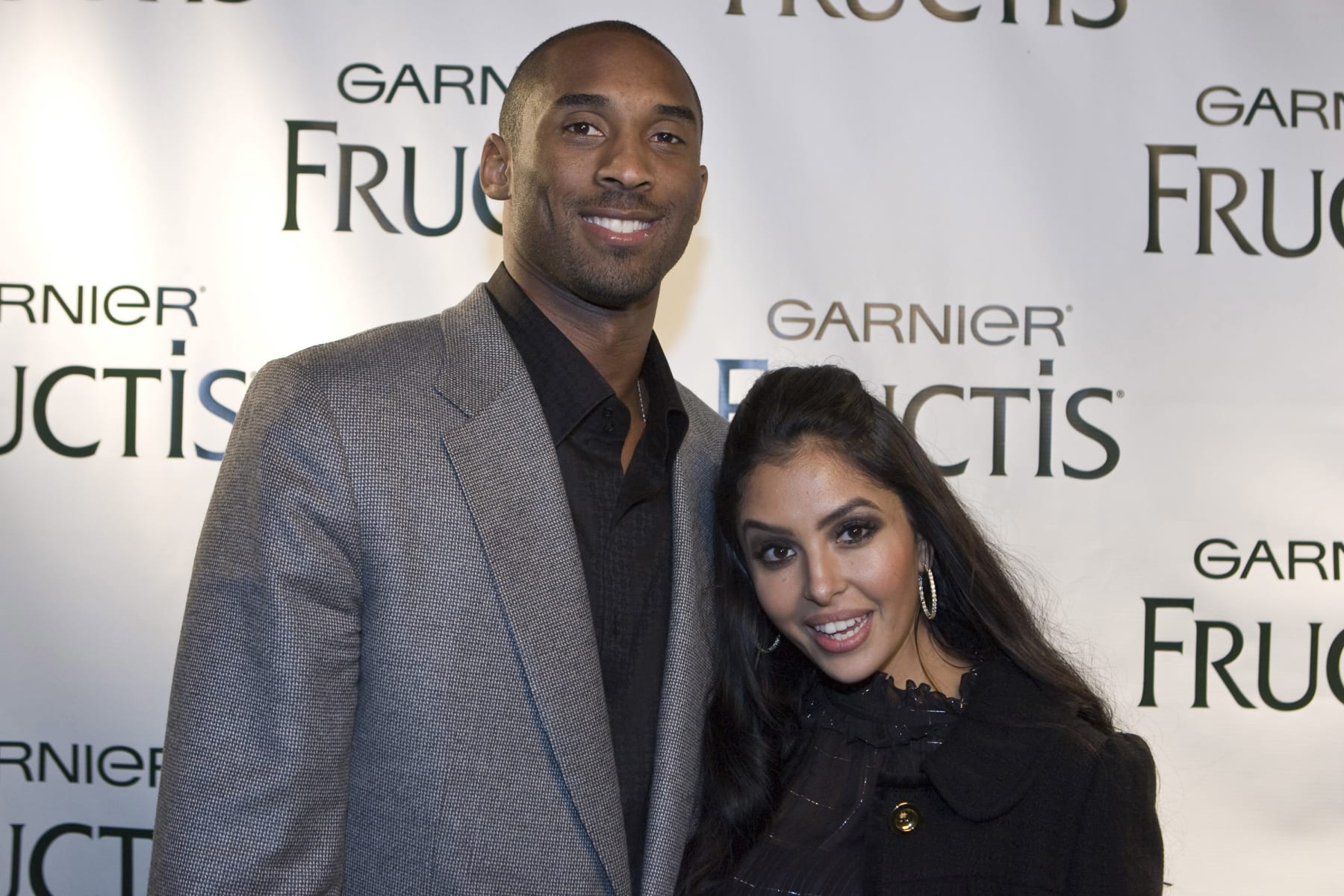 Vanessa Bryant Posts Tribute For Kobe's Birthday, 'I Love You Always &  Forever