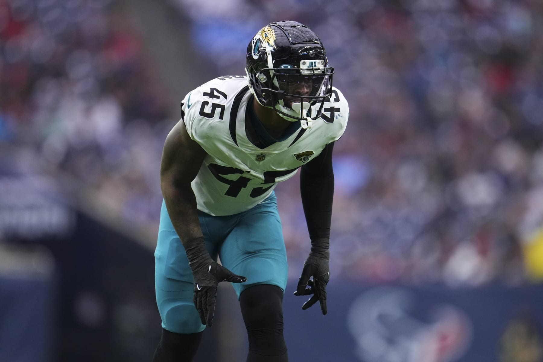 PHILADELPHIA EAGLES MYLES JACK RETIRES , SIGNS QUINTON BELL