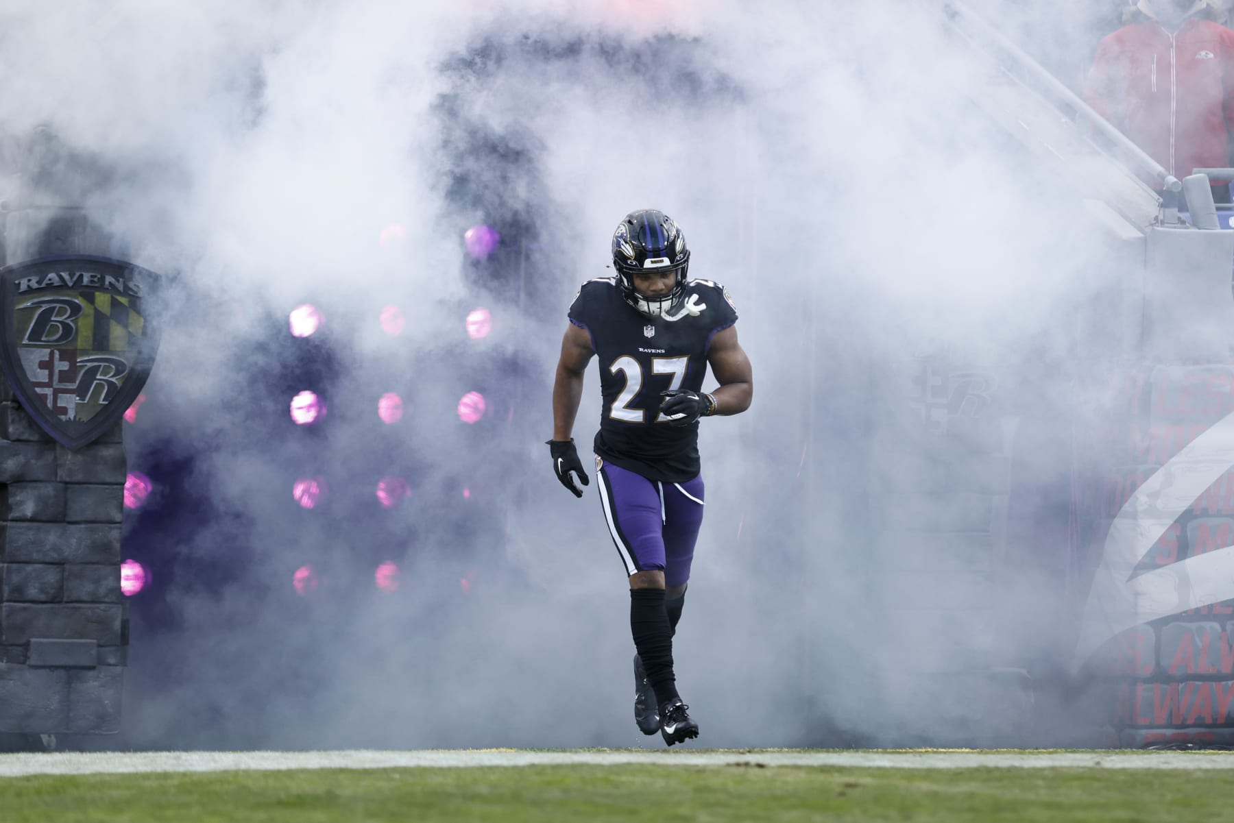 Baltimore Ravens Training Camp: During Dobbins' Hold In, JK, John