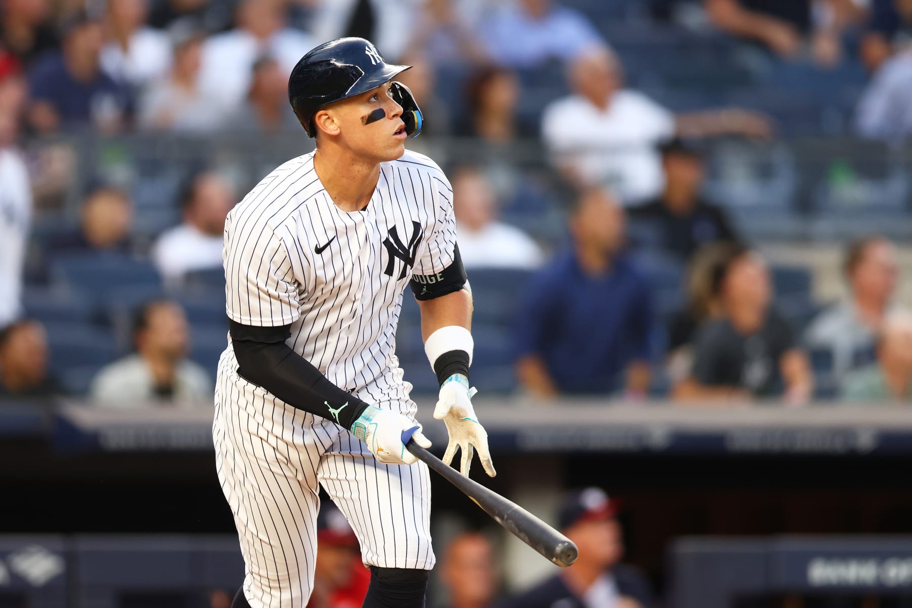 Aaron Judge's player edition Jordan cleats get mocked amidst Yankees'  nine-game losing streak