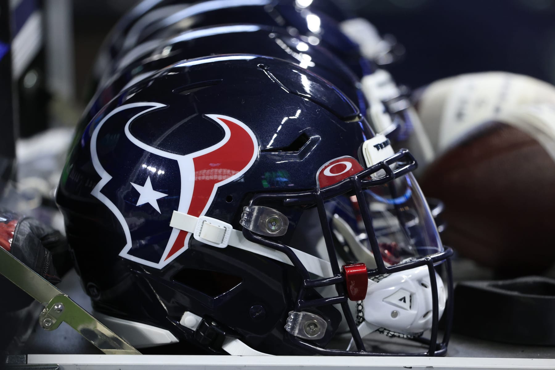 The Houston Texans have signed Geron Christian and Michael Dwumfour to the  practice squad