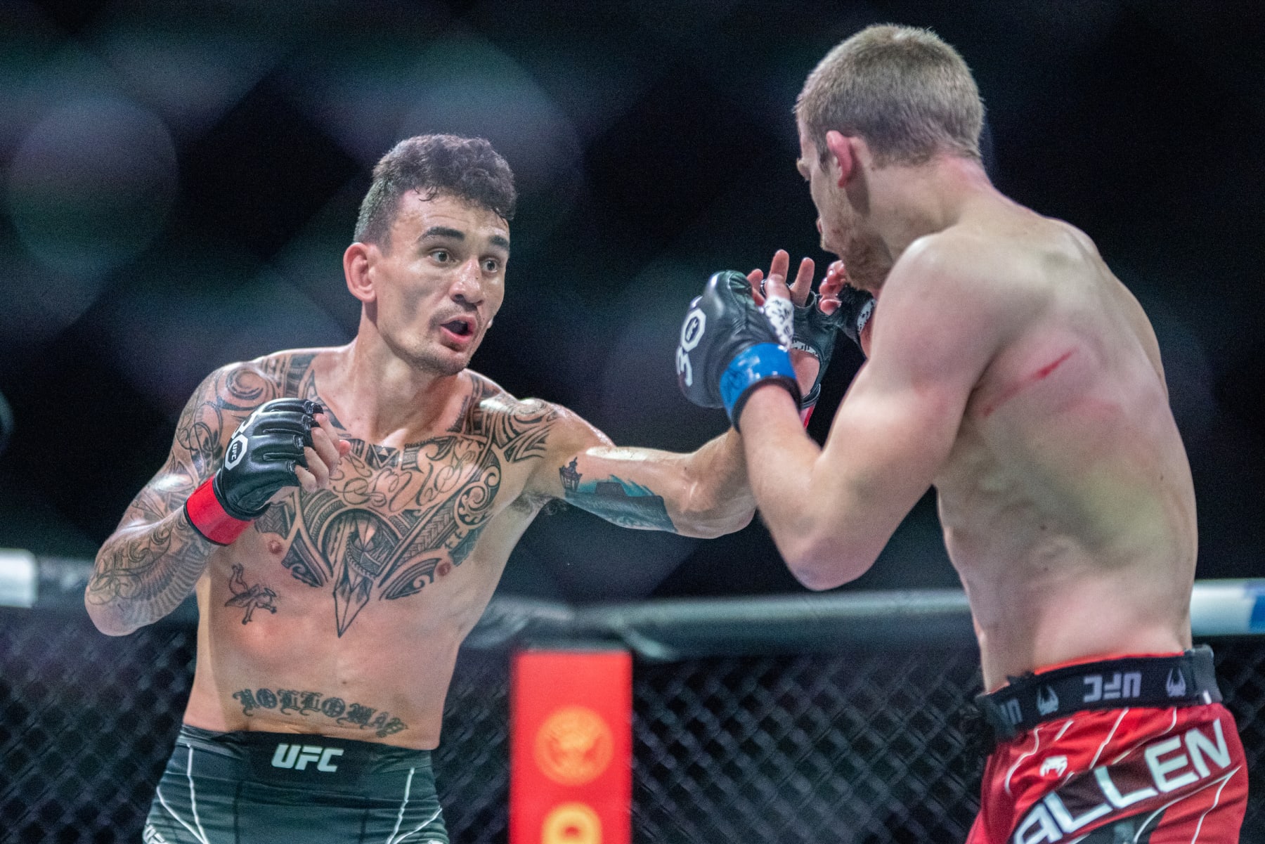 UFC: Max Holloway knocks out 'Korean Zombie' and retires him from